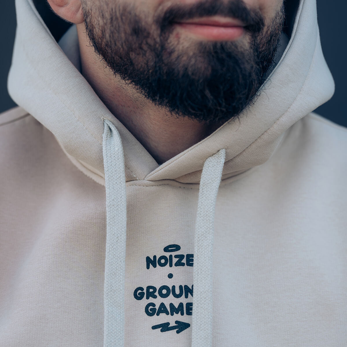 Hanorac cu glugă Jiu-Jitsu is Calling x Noize (Bej)