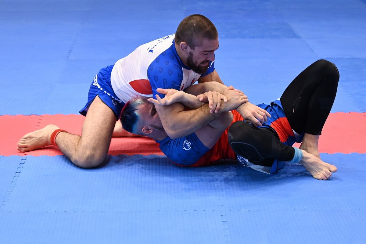 Jak zacząć treningi BJJ? Poradnik dla początkujących