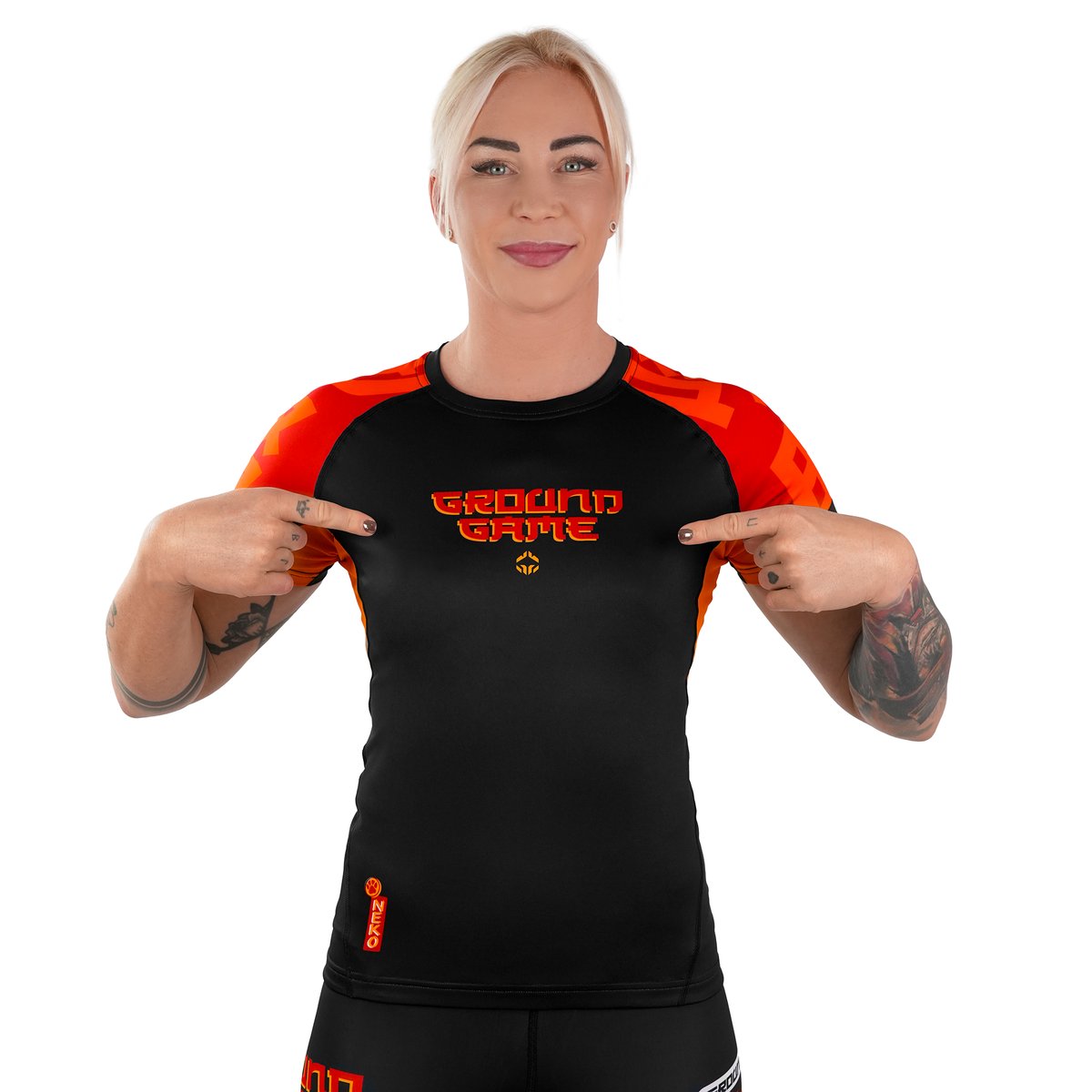 Rashguard pentru femei Ramen Cat cu mânecă scurtă