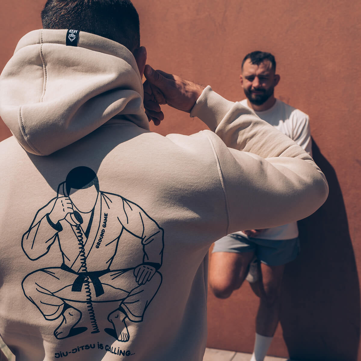 Hanorac cu glugă Jiu-Jitsu is Calling x Noize (Bej)