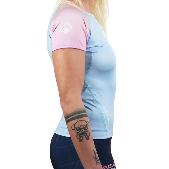 Rashguard pentru femei cu mâneci scurte Athletic Light Blue Ground Game