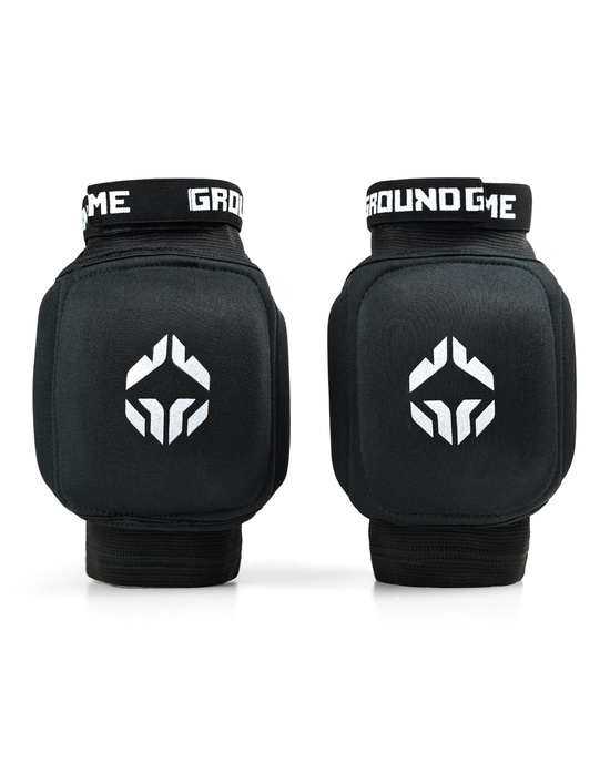 Genunchiere flexibile, confecționate pentru Muay Thai Logo Ground Game negru