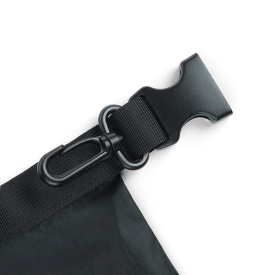 Sac Ground Game rezistent la apă pentru hainele de după antrenament